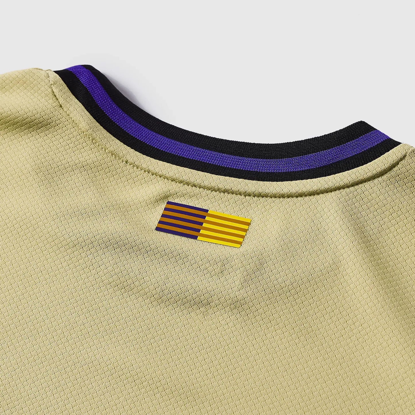 Camisa Nike Barcelona 2025/26 II Kobe