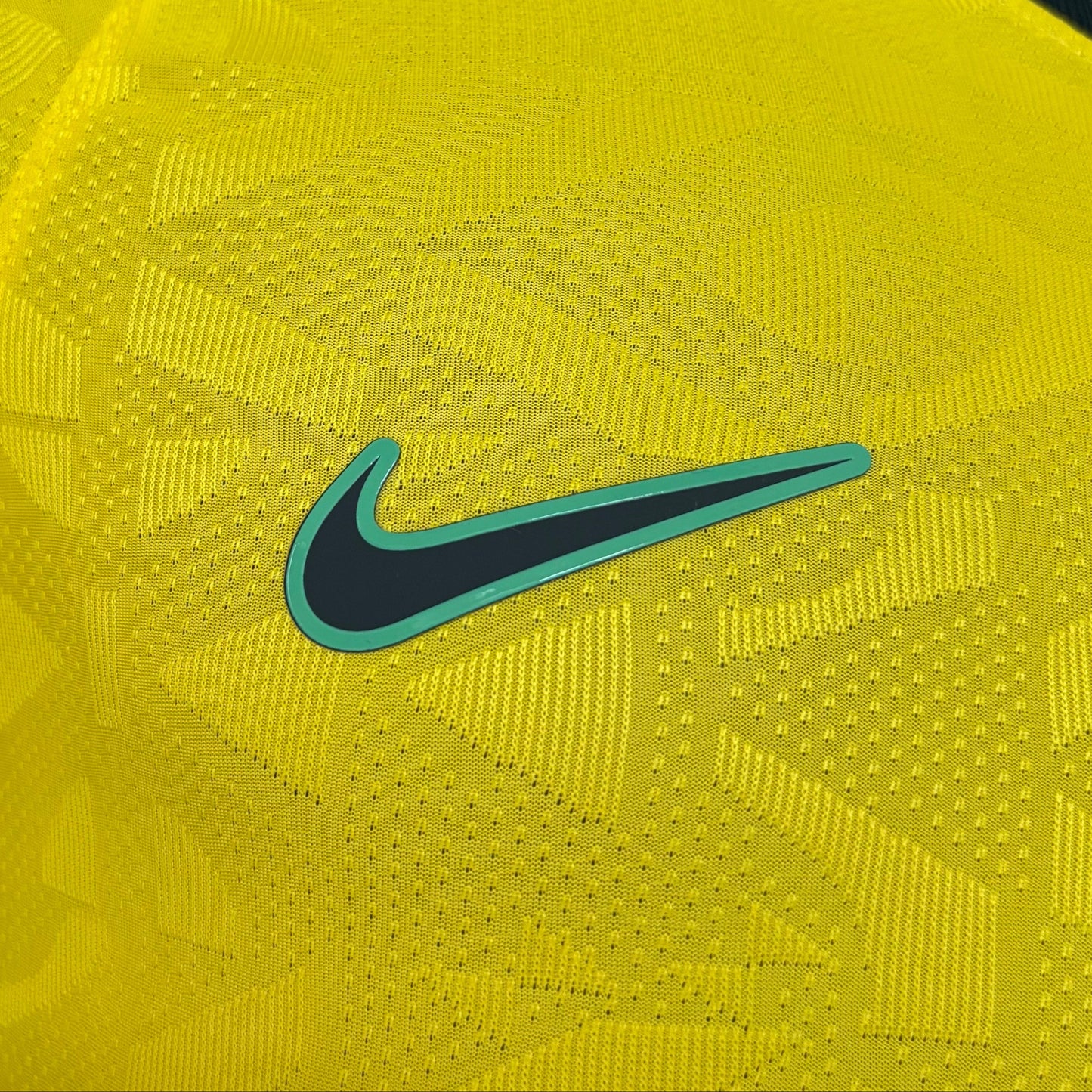 Camisa Brasil 2026/27 I Versão Jogador
