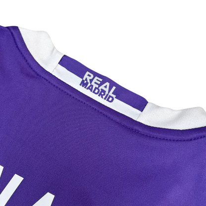 Camisa Retrô Real Madrid 16/17 II