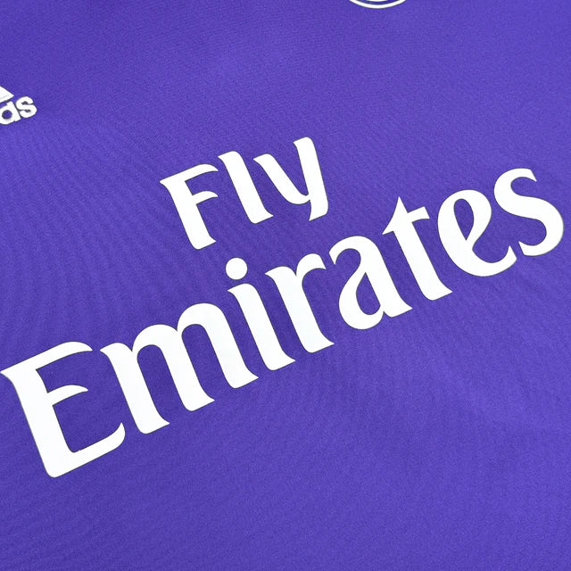 Camisa Retrô Real Madrid 16/17 II