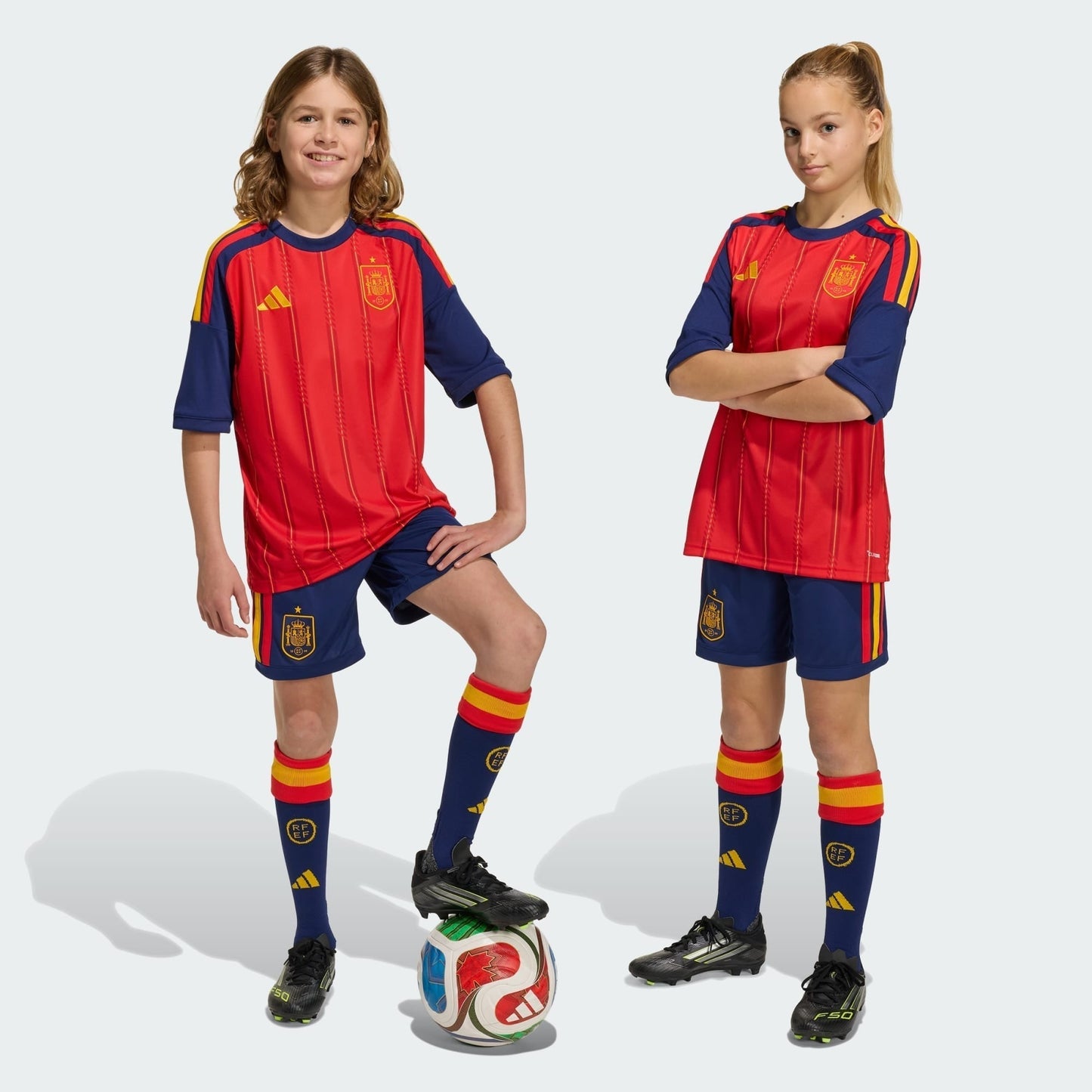 Conjunto Infantil Espanha 26/27 Home
