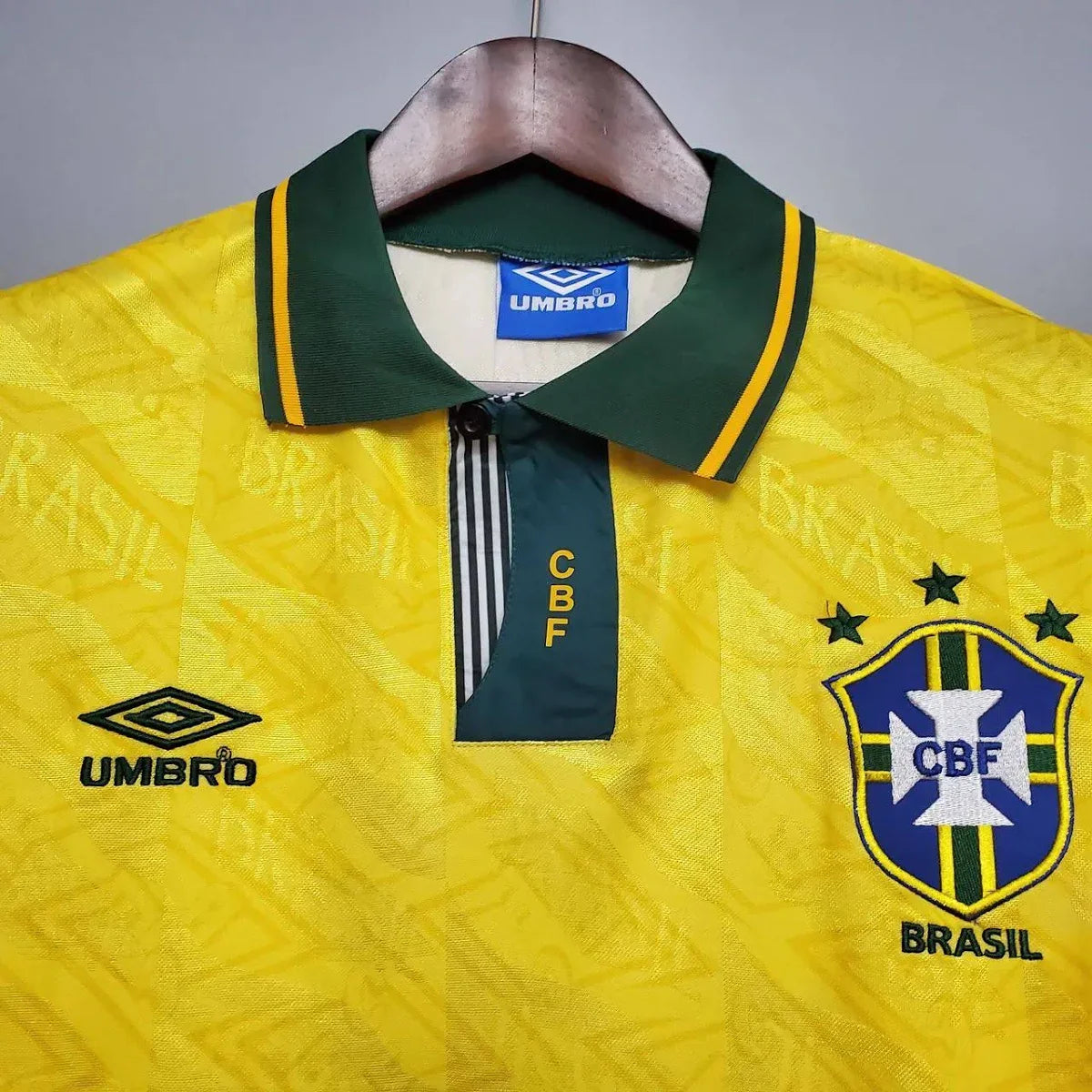 Camisa Umbro Retrô Seleção Brasil 1991/92 Home