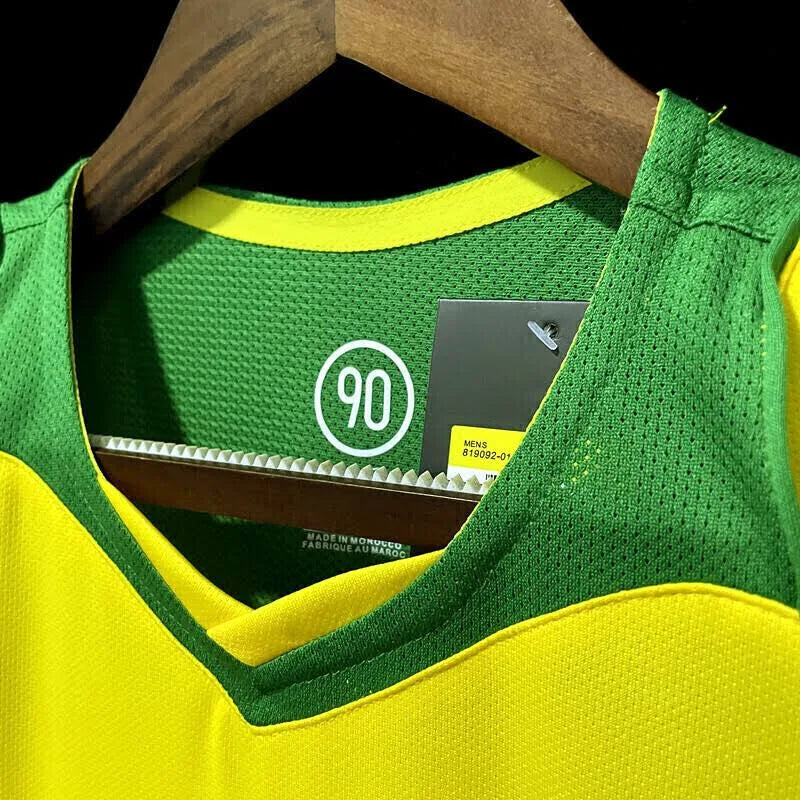 Camisa Nike Retrô Brasil 2004 Home Manga Longa